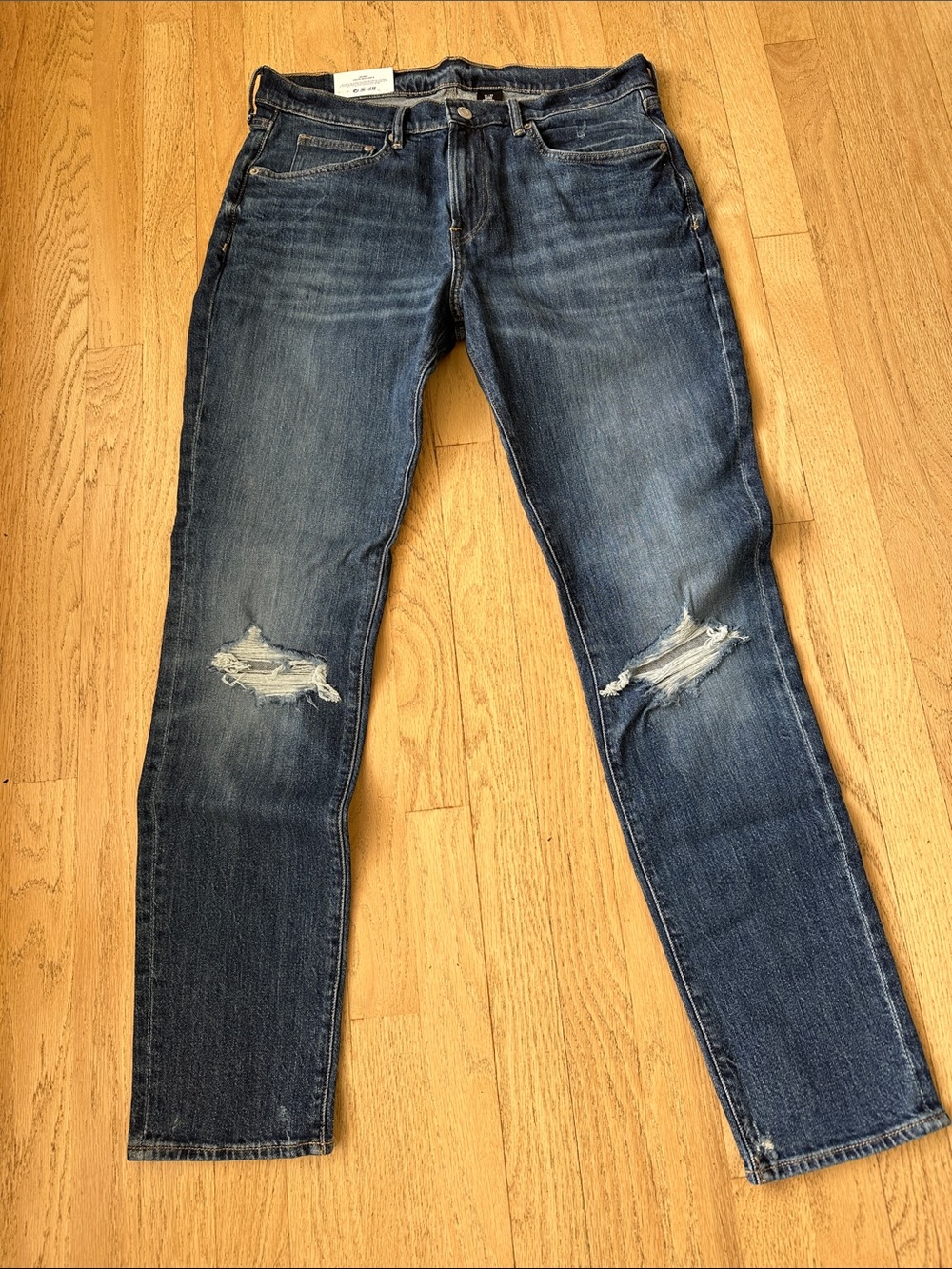 H&M NEW!!! Men’s Distressed Dark Wash Skinny Jeans - Blue